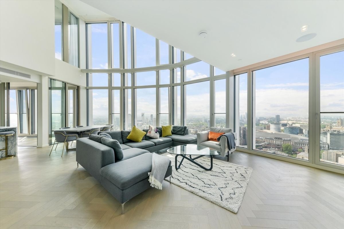 Flat Stamford Street in Greater London