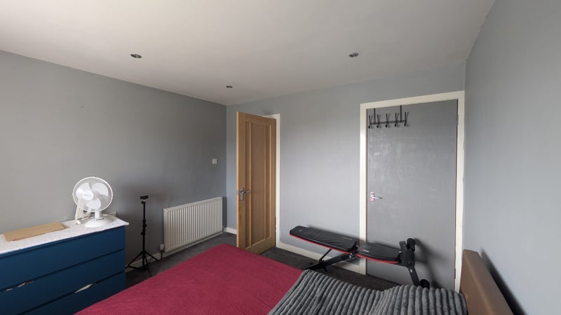 Room Heathcot Avenue in Glasgow