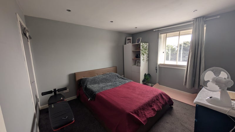 Room Heathcot Avenue in Glasgow