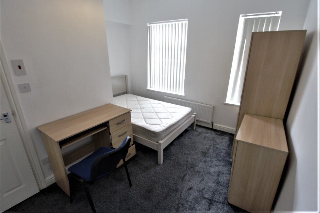 Flat Northfield Road in Coventry
