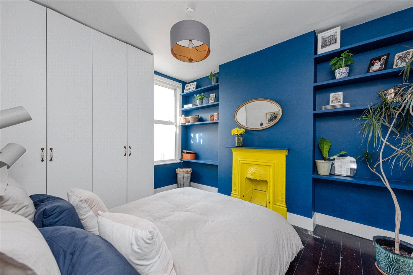 Flat Buchanan Gardens in Greater London