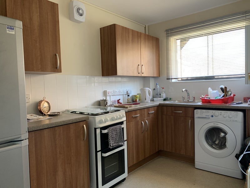 Room Brokesley Street in Greater London
