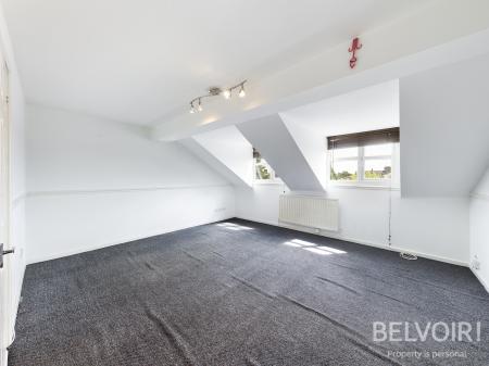 Flat Williams Court in Stafford