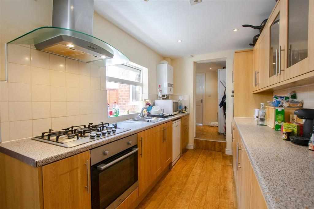 Flat Heeley Road in Birmingham