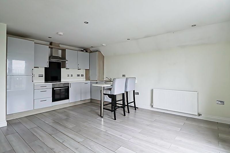 Flat Southend Road in Stanford-le-Hope