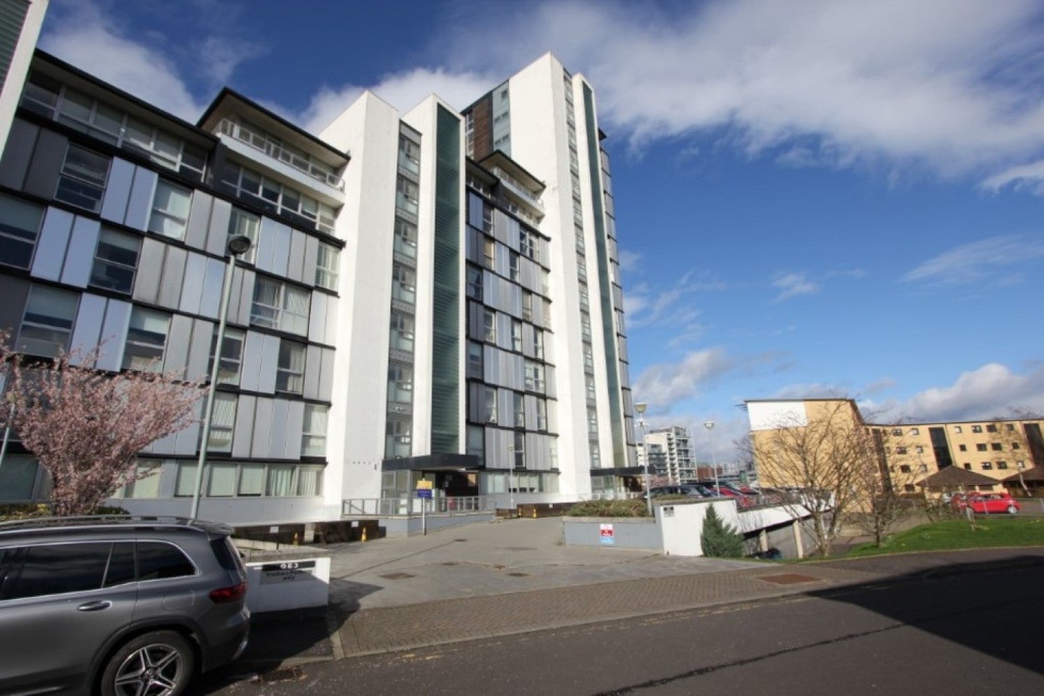 Flat Mavisbank Gardens in Glasgow