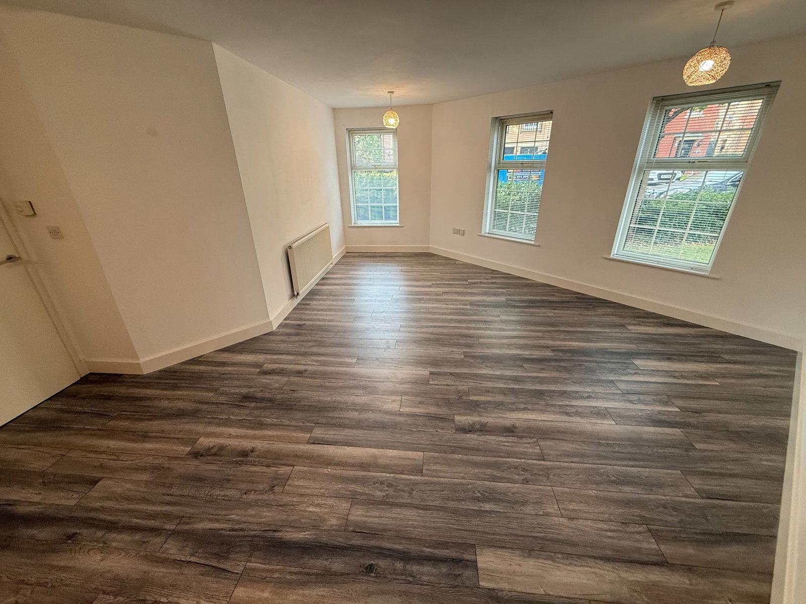 Flat Ashrams Court in Barnsley