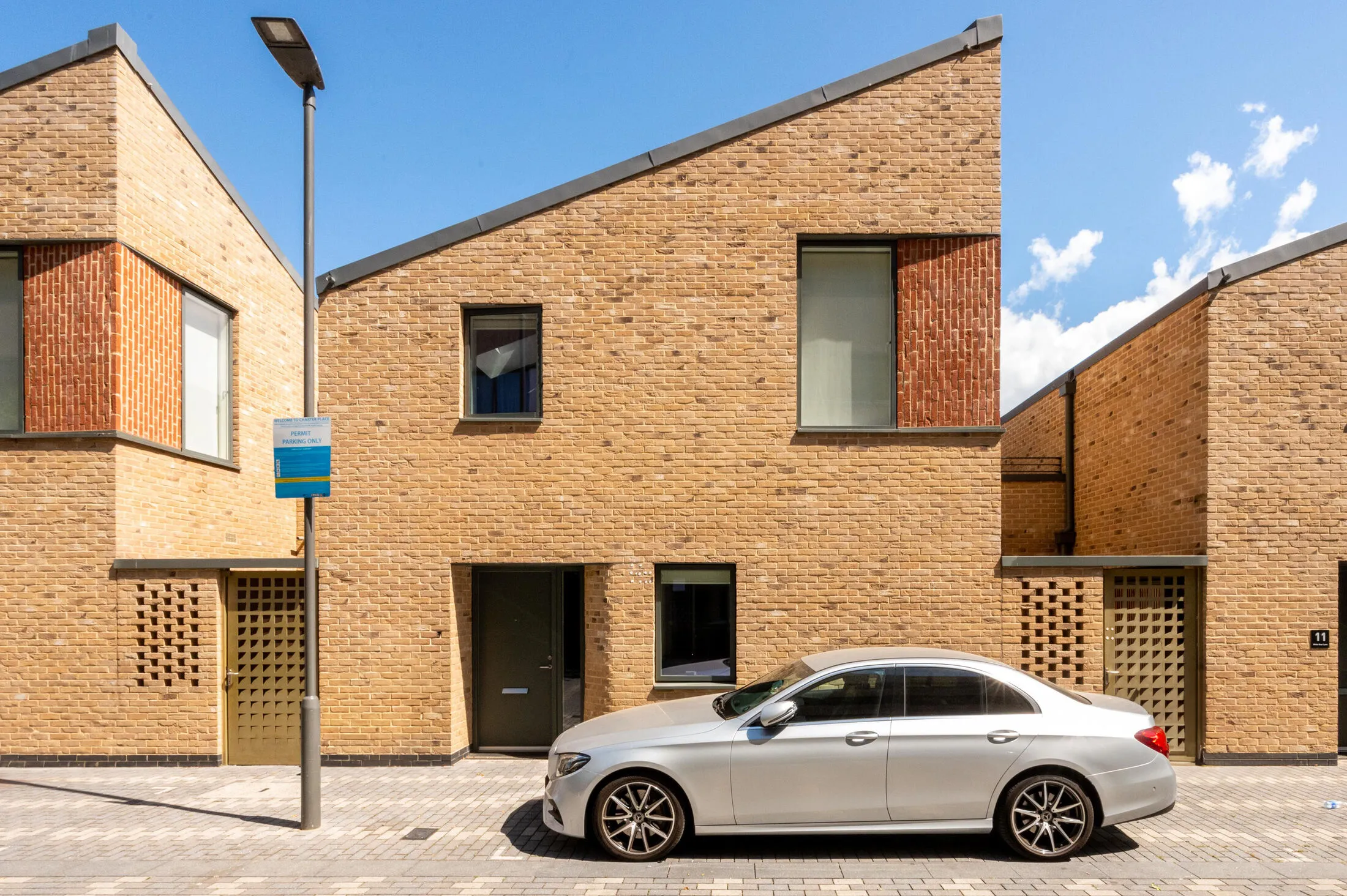Flat London Road in Greater London