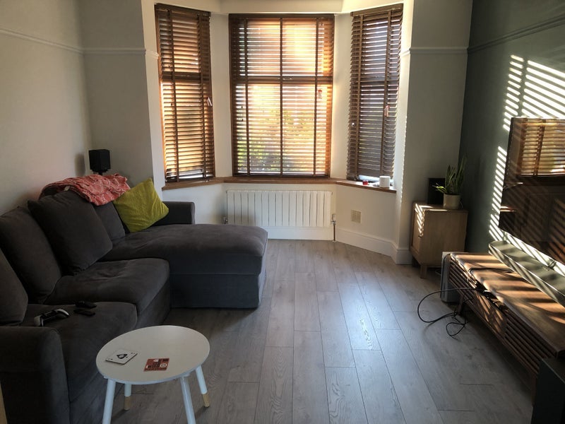 Room Barton Lane in Salford