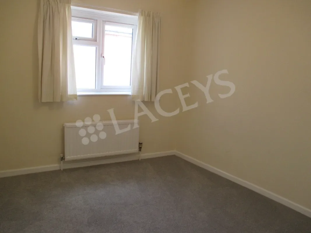 Flat Lyde Road in Yeovil