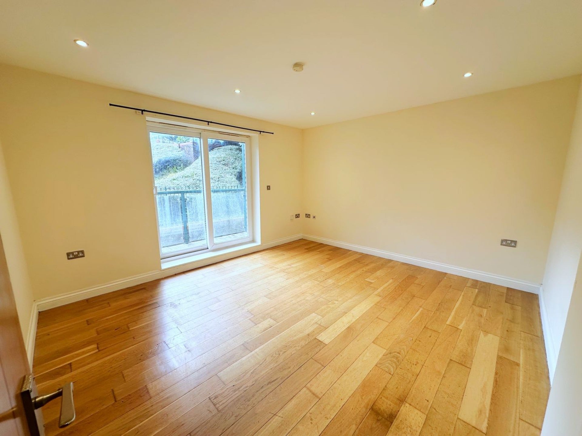 Flat Stone Court in St Leonards
