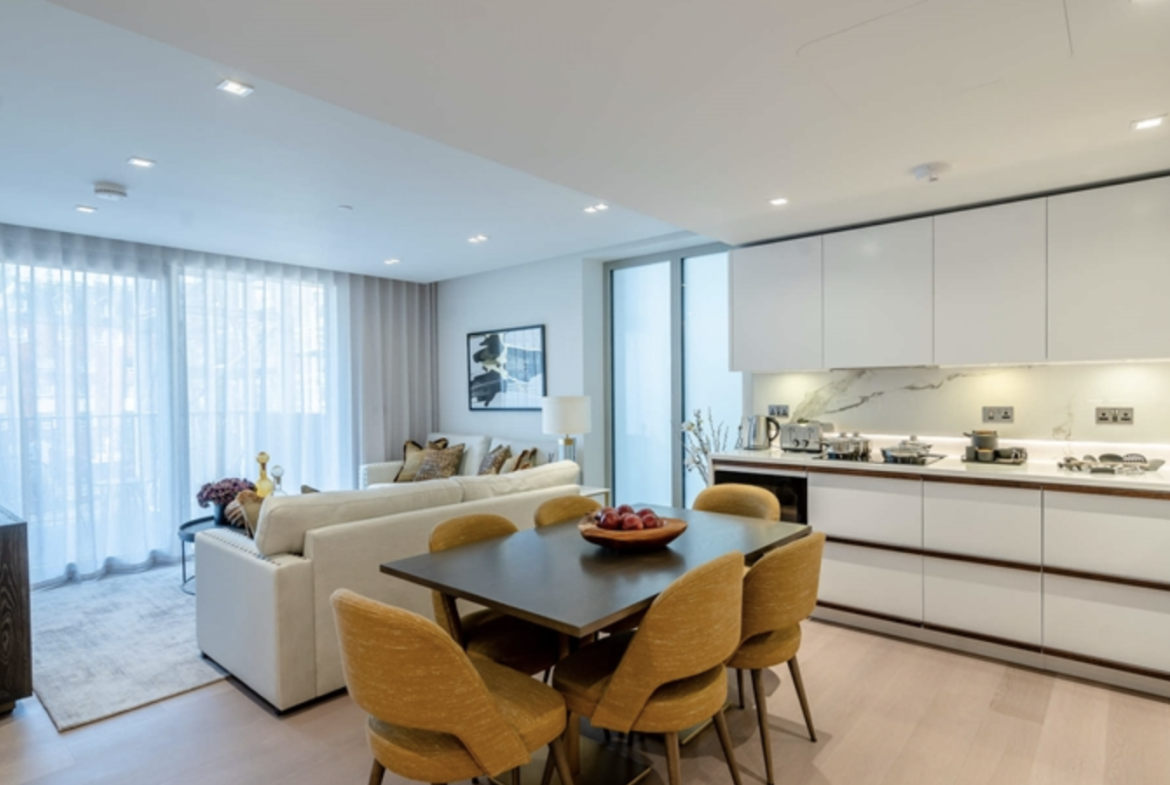 Flat Edgware Road in London