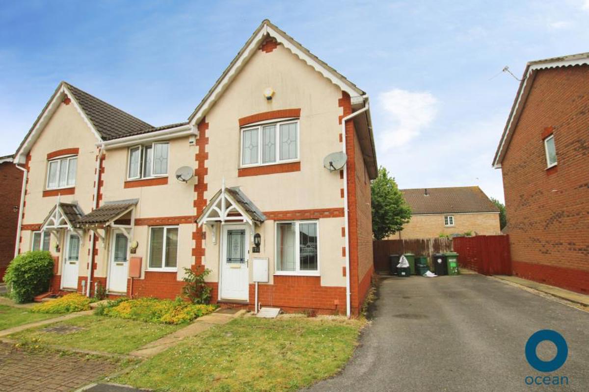 House Westons Brake in Moorend