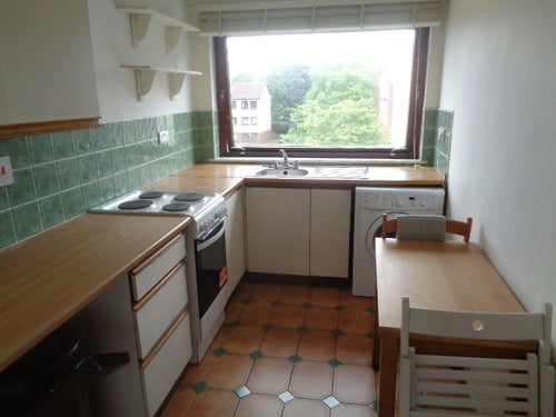 Flat West Winnelstrae in City of Edinburgh