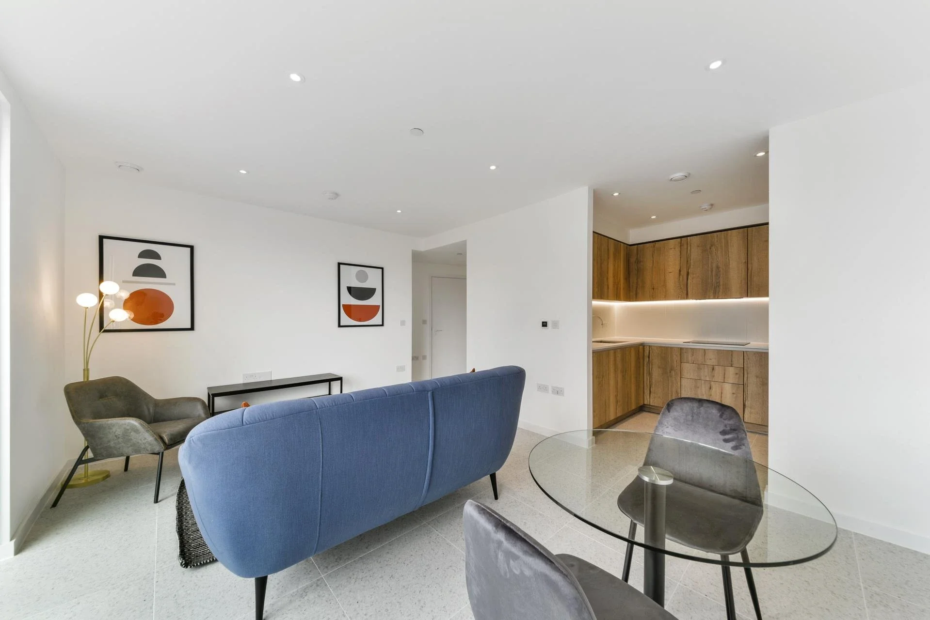 Flat Sidney Street in Greater London