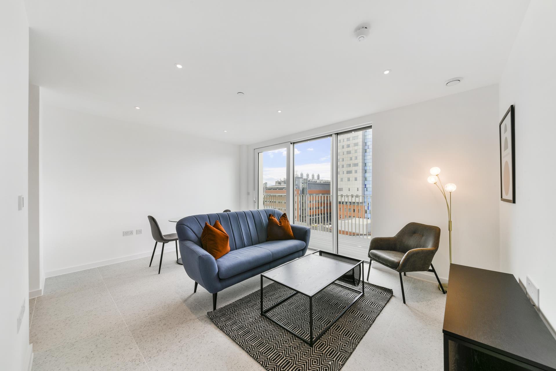 Flat Sidney Street in Greater London