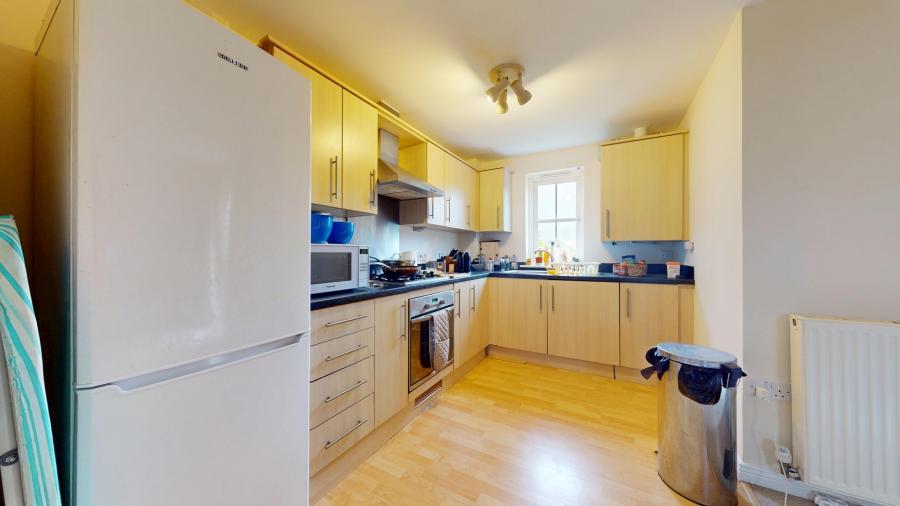 Flat Threipland Drive in Cardiff