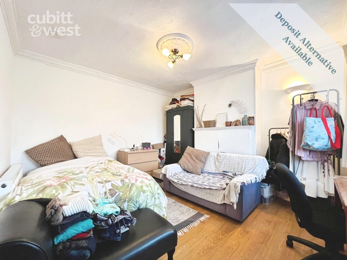 Room Ladies' Mile Road in Patcham
