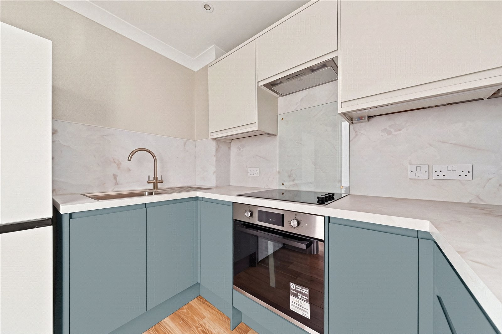 Flat Rawstorne Street in Greater London
