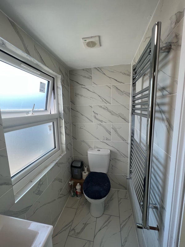 Room Frant Road in Greater London