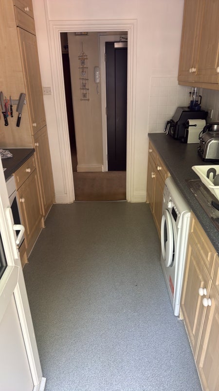 Room New Wanstead in Greater London