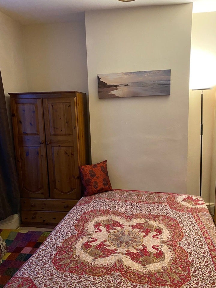 Room Chestnut Avenue in Greater London