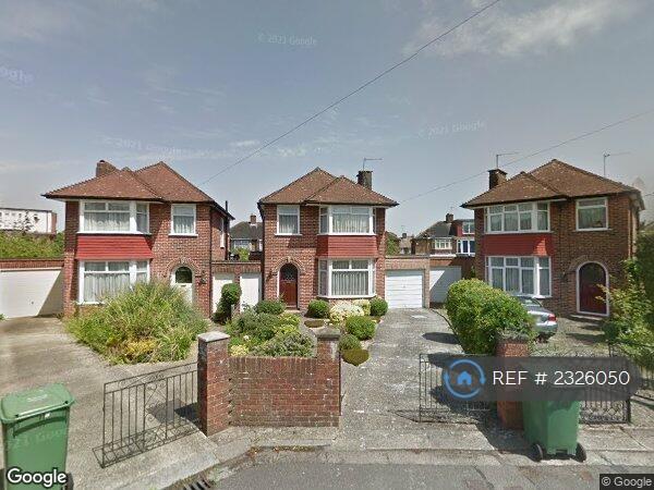 House Woodcroft in Greater London