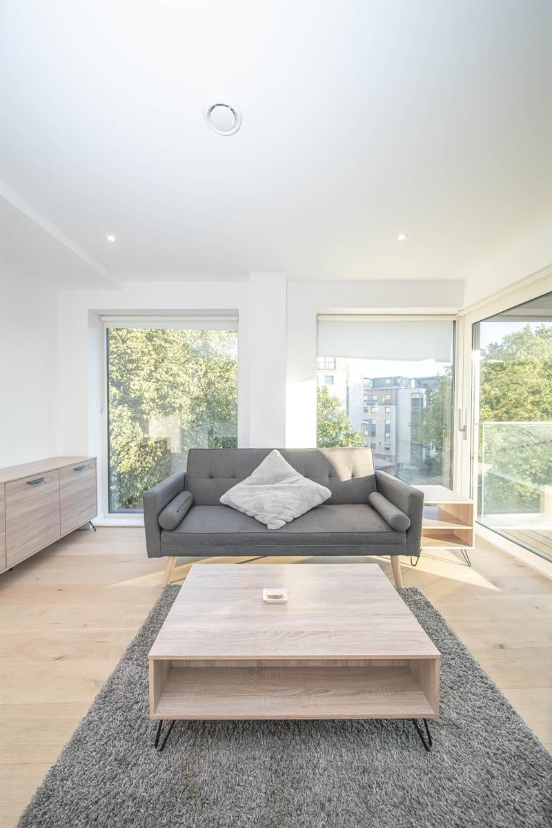 Flat Pentonville Road in Greater London