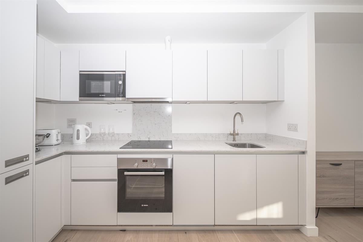 Flat Pentonville Road in Greater London