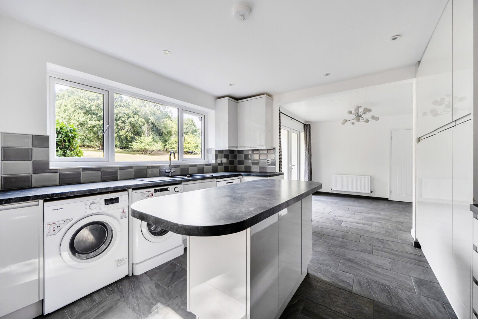 House Bath Road in Kiln Green