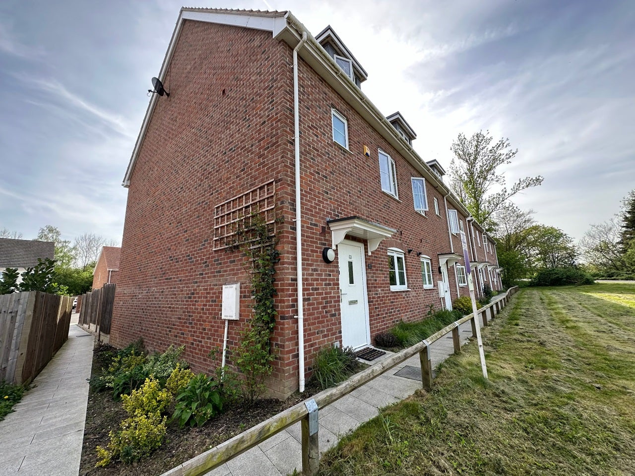 House Elm Gardens in Brentwood