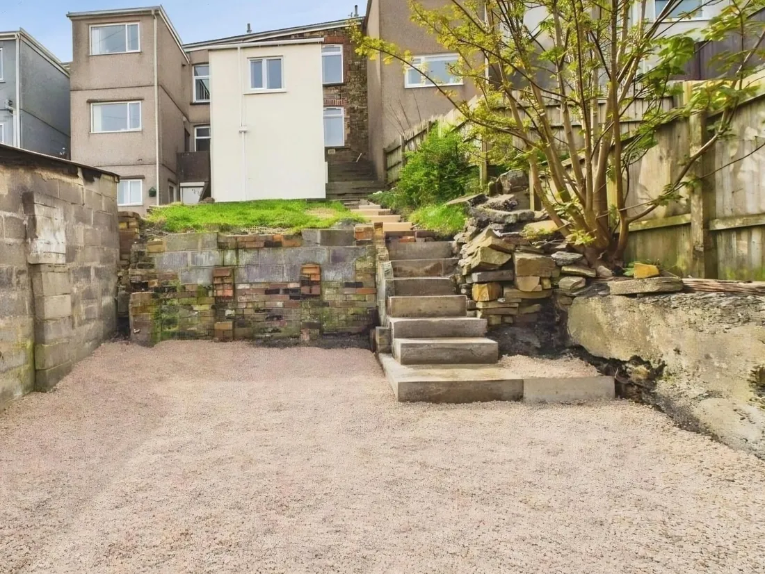 House Pennant Street in Ebbw Vale