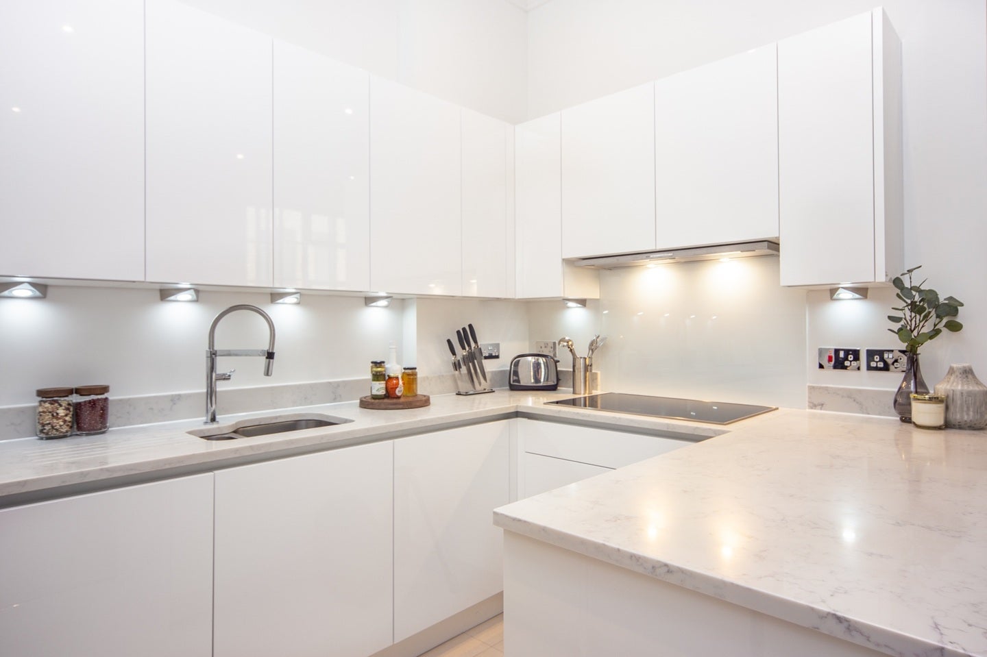 Flat Rainville Road in Greater London