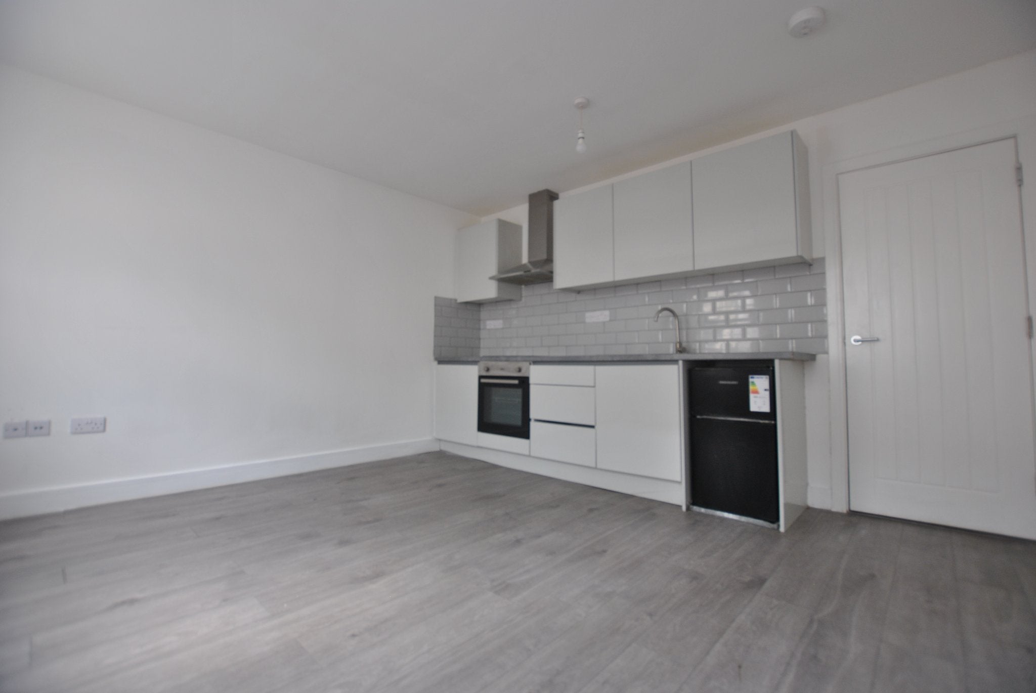 Flat Short Street in Rushmoor