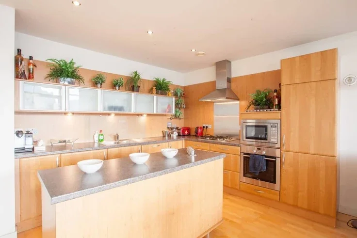 Flat Lancefield Quay in Glasgow