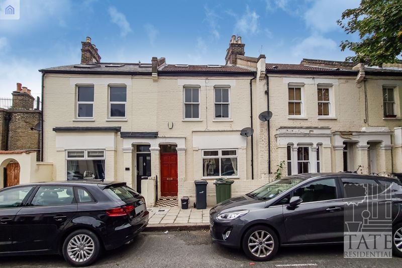 House Thorparch Road in Greater London