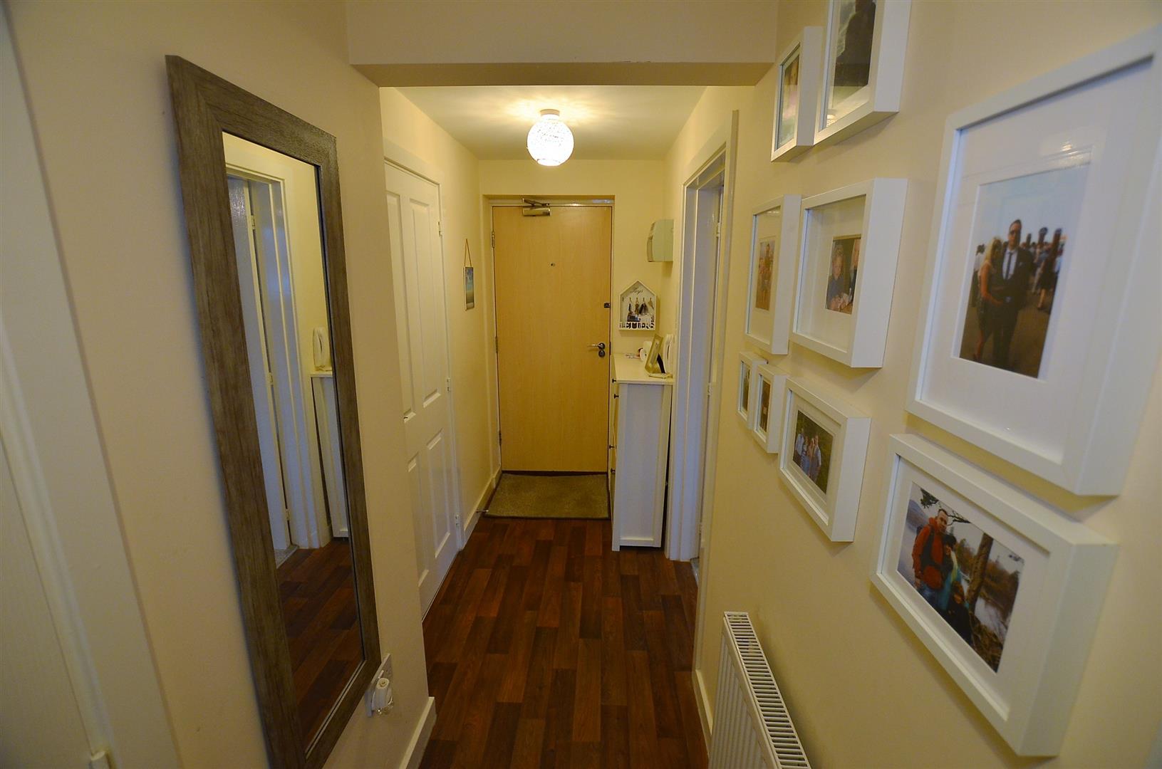 Flat Girton Way in Derby