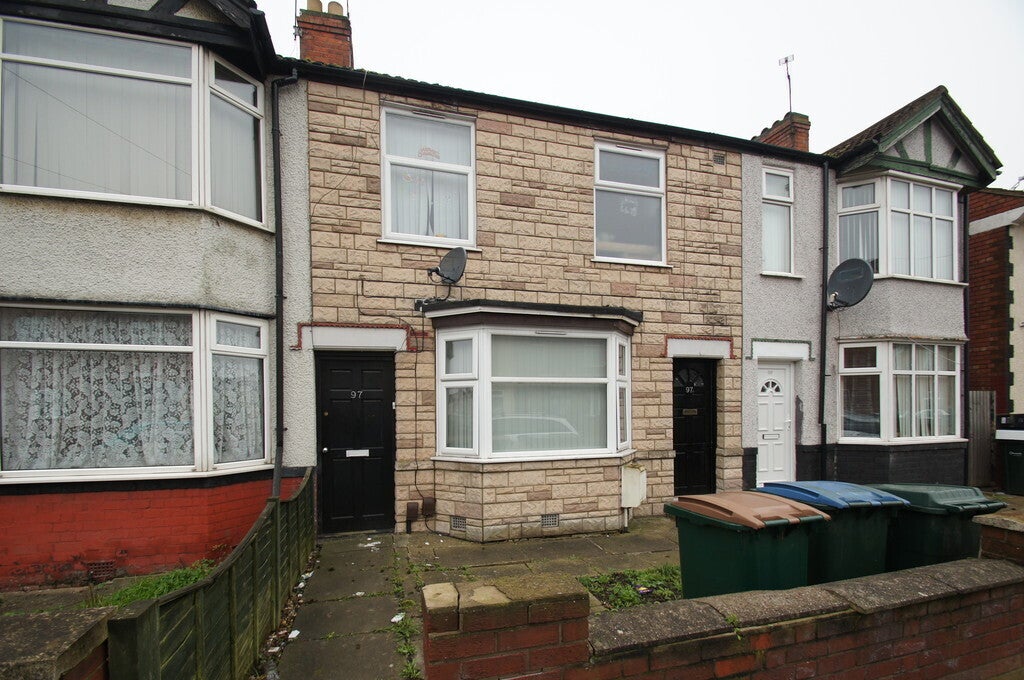 Flat Stratford Street in Coventry