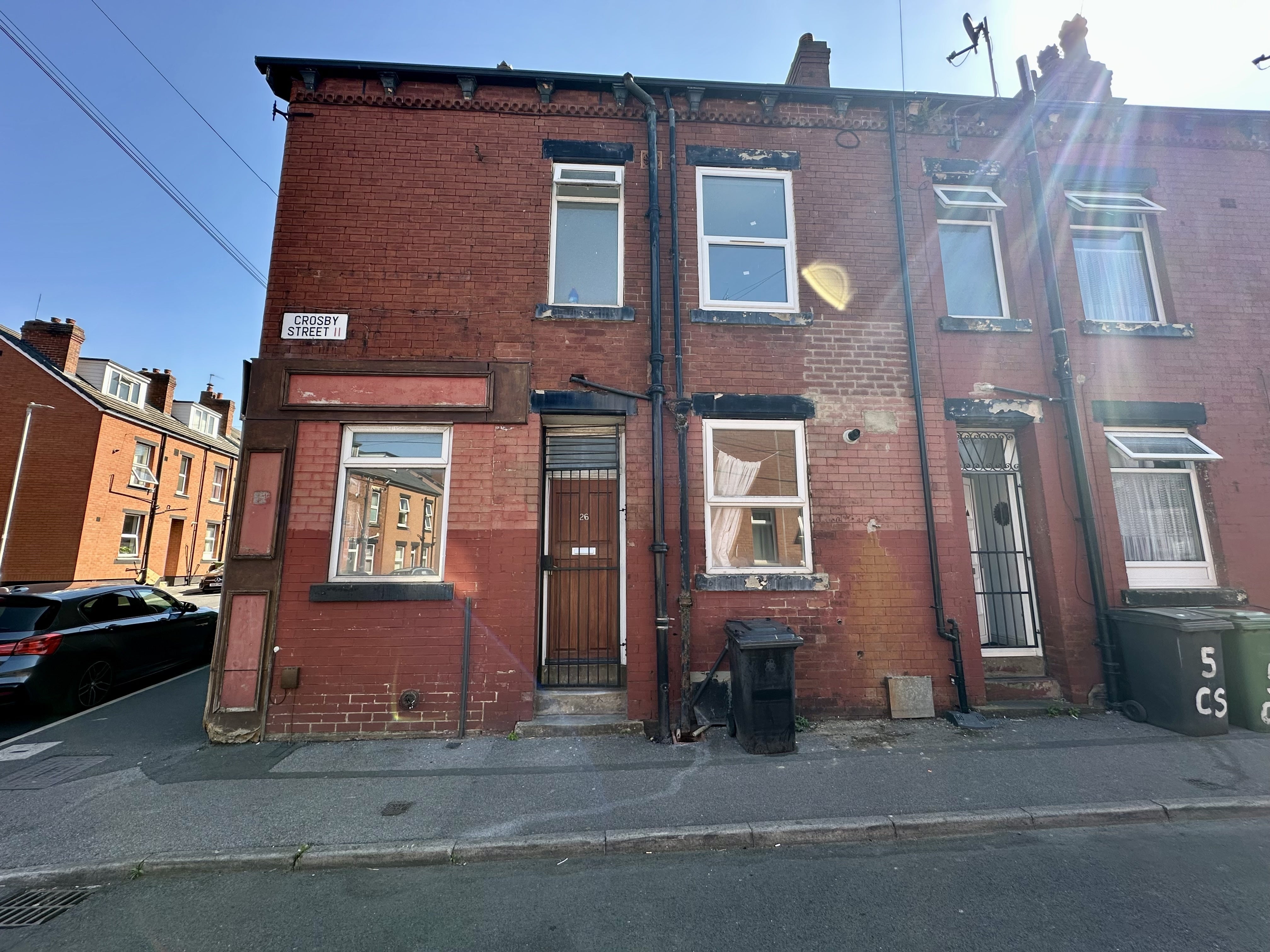 Flat Brown Lane East in Leeds
