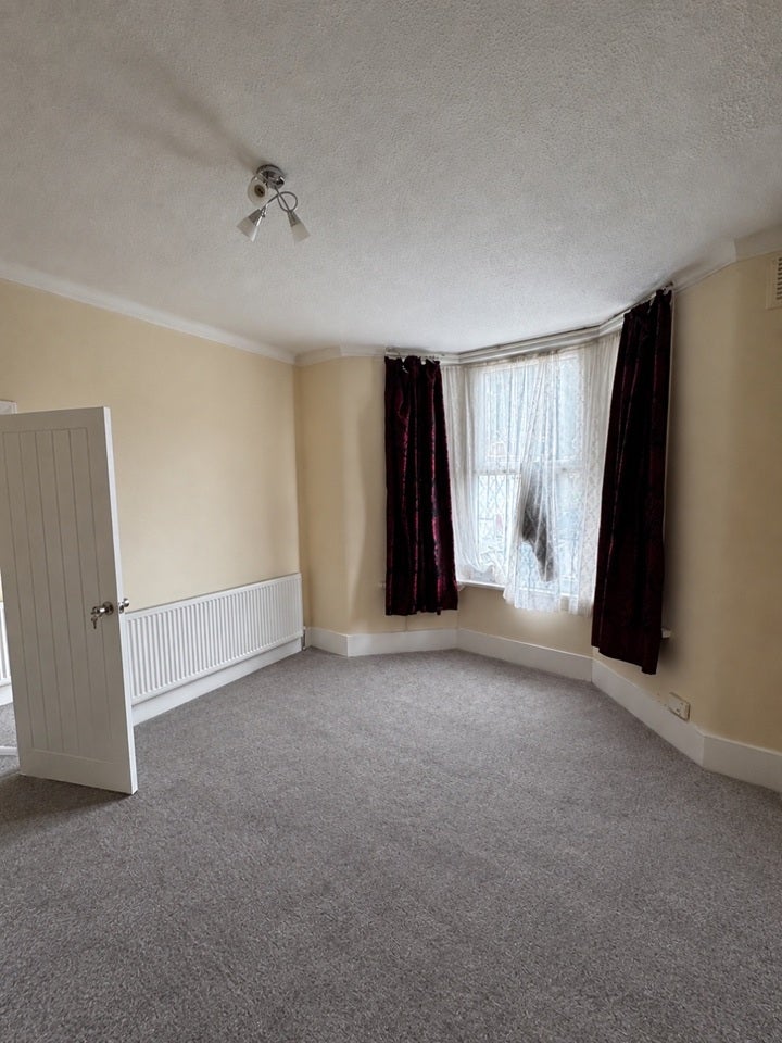 House Lucas Avenue in Greater London