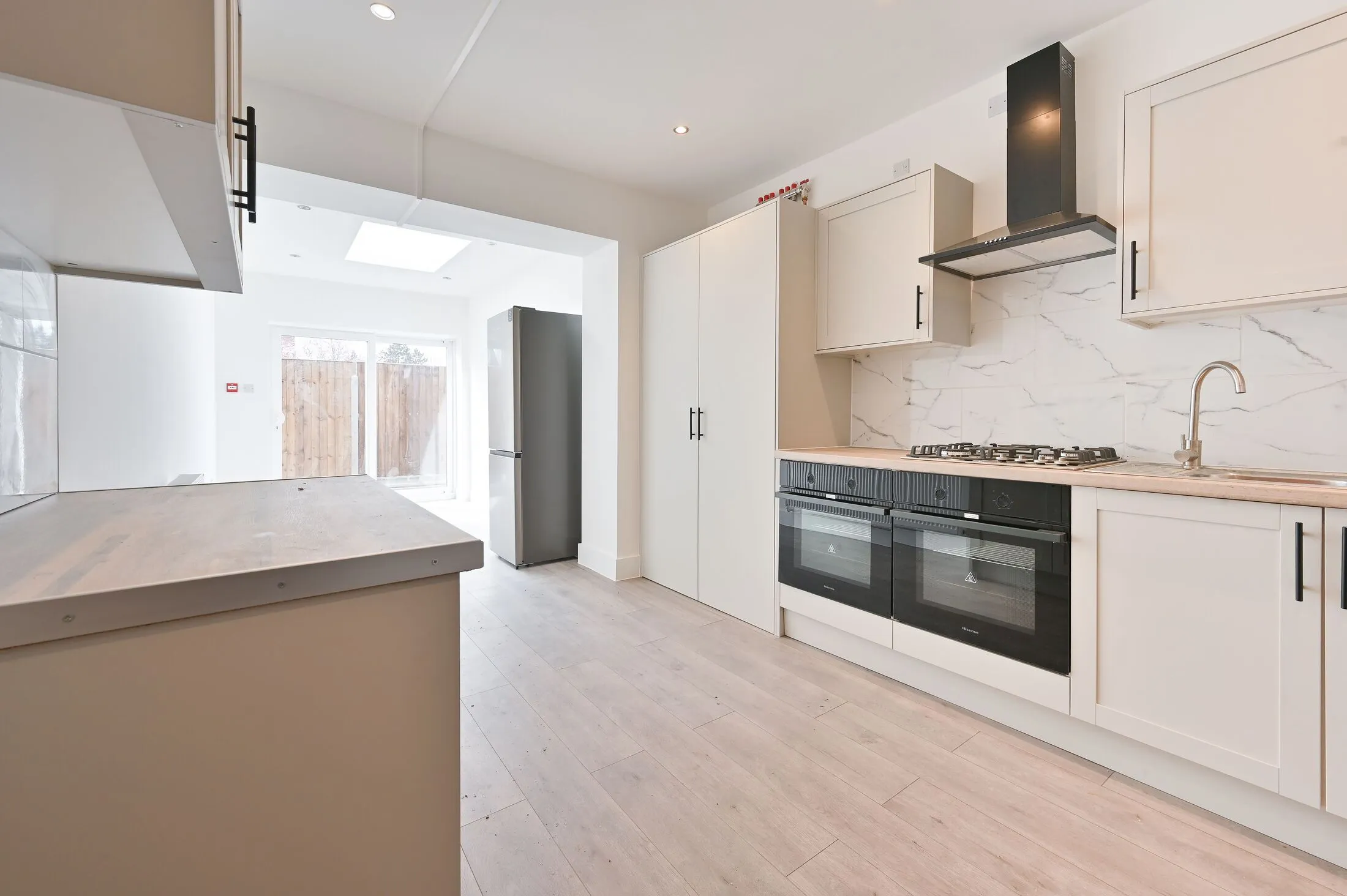 Room Whippendell Road in Watford
