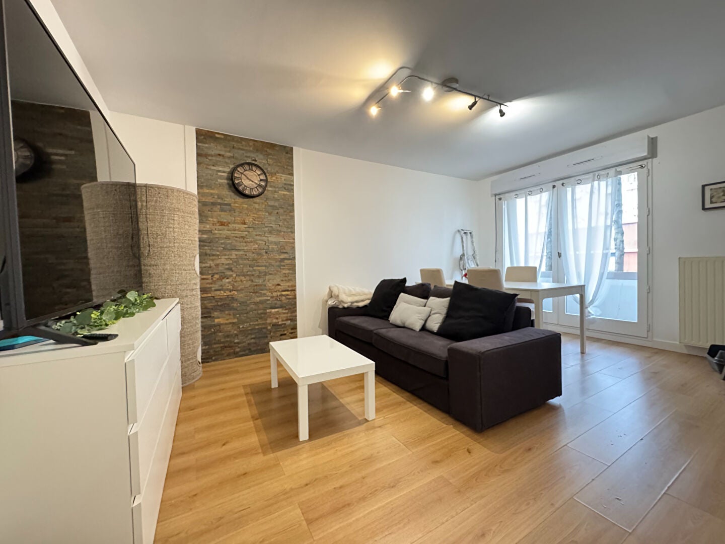 Appartement Rue Lucie et Raymond Aubrac à Saint-Jacques-de-la-Lande
