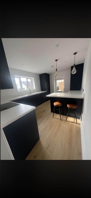 Room Whitchurch Road in Bristol