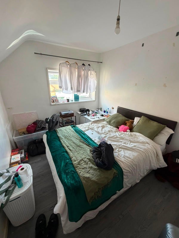 Room Repton Street in Greater London