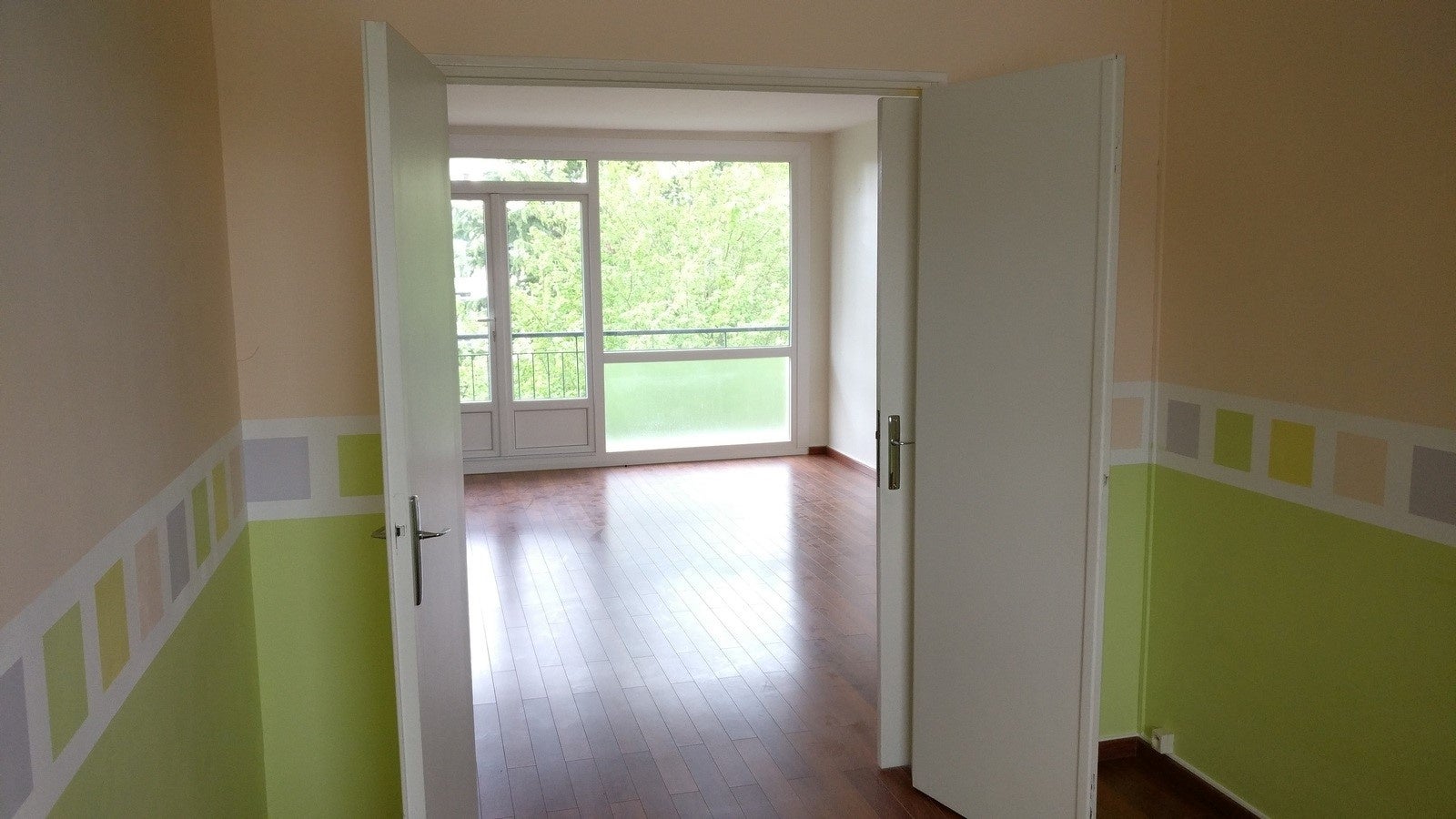 Flat Rue Saint-Jean in Gournay-en-Bray