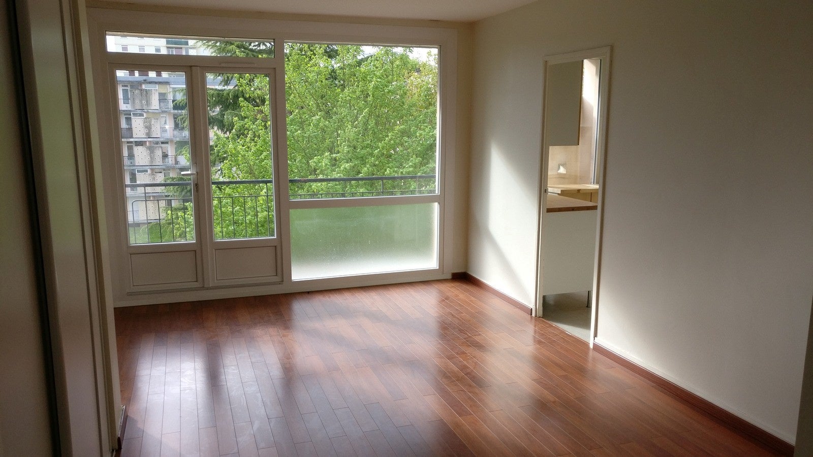 Flat Rue Saint-Jean in Gournay-en-Bray