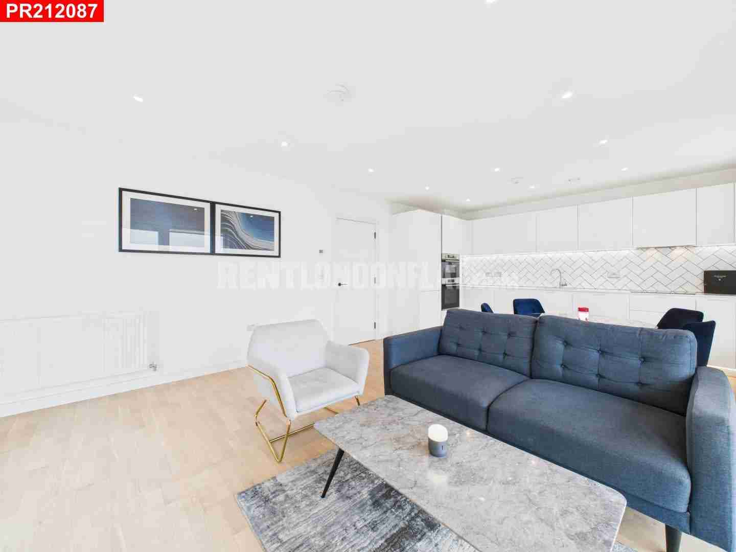 Flat Greenleaf Walk in Greater London