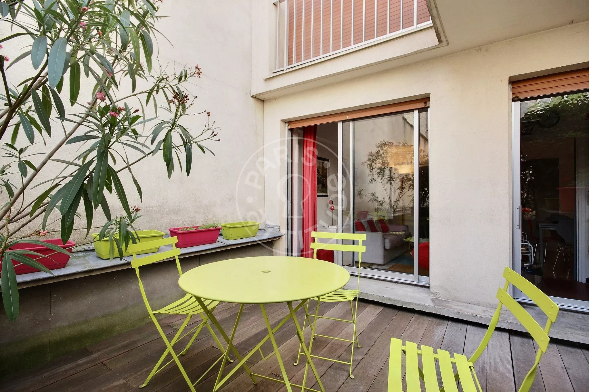 Appartement Place Jacques Bonsergent à Paris
