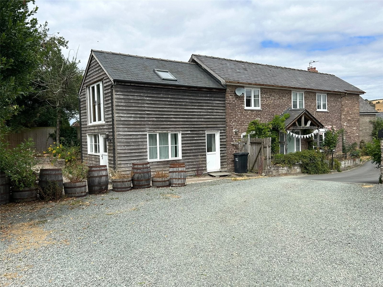 House Chapel Lane in Dorstone