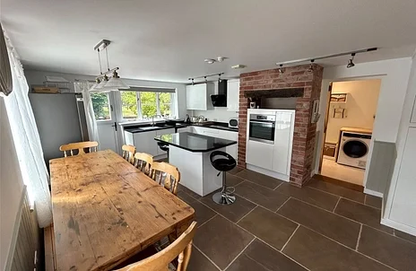 House Chapel Lane in Dorstone